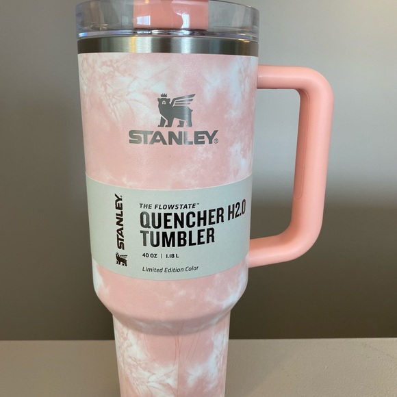 Stanley Other - Stanley 40oz Peach Tie-Dye Quencher Tumbler NWT